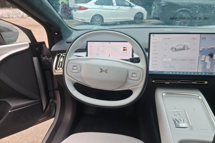 Used XPeng P7+ 2024 Ultra-Long Range Max Steering Wheel