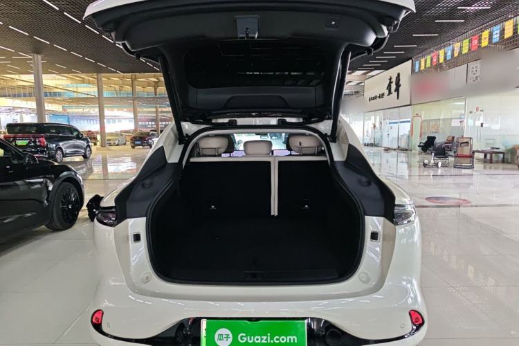 Used IM LS6 2023 Max Standard Edition Trunk