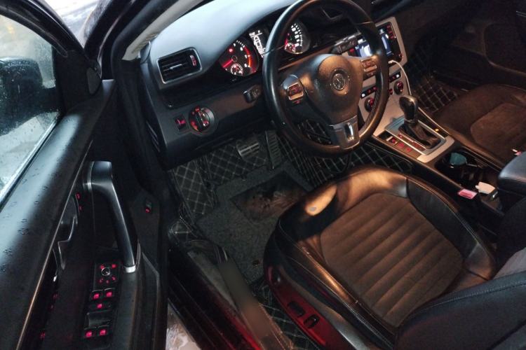 Used Volkswagen Magotan 2013 2.0 TSI Luxury Model