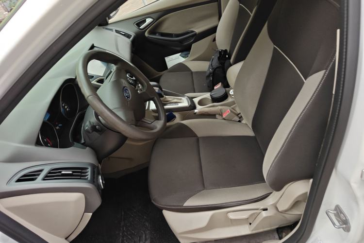 Used Ford Focus 2012 Sedan 1.6L Automatic Comfort Model