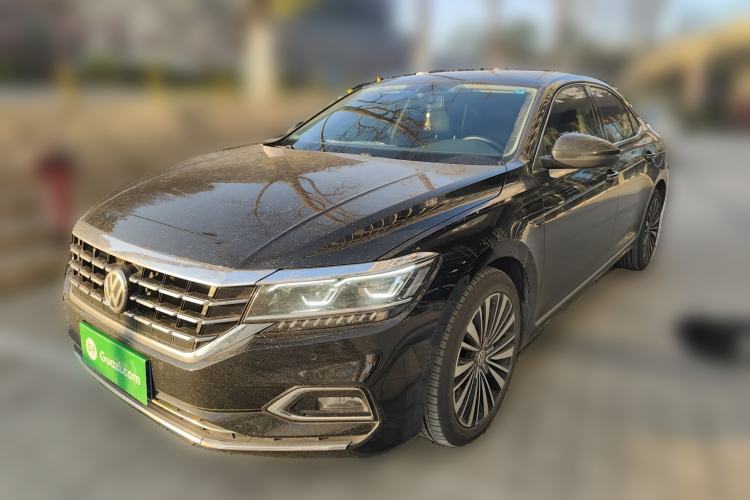 Used Volkswagen Passat 2019 330TSI Luxury Edition China VI Standard