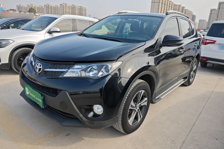 Used Toyota RAV4 2015 2.0L CVT Two-Wheel Drive Fashion Edition