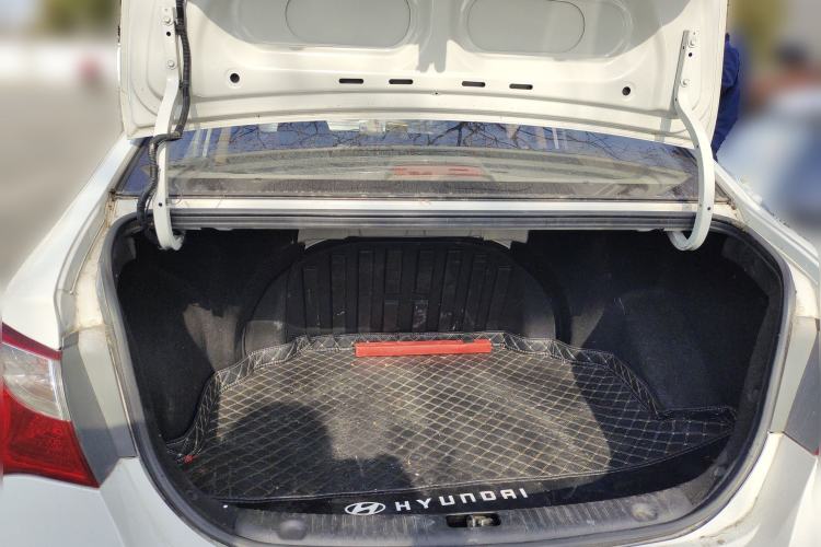 Used Hyundai Celesta 2011 1.6L Manual Luxury Model
