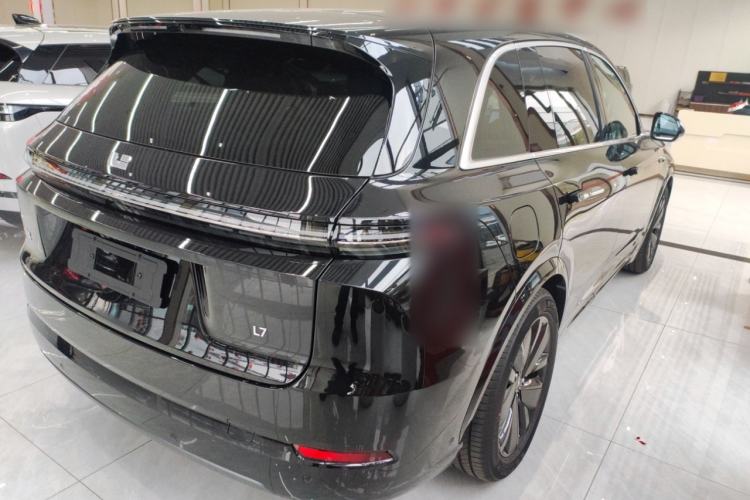 Used Li Auto L7 2025 Pro Smart Refresh Edition
