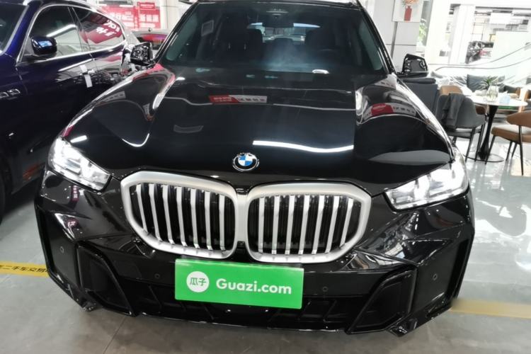 Used BMW X5 2023 xDrive 30Li Luxury M Sport Night Edition Package Front