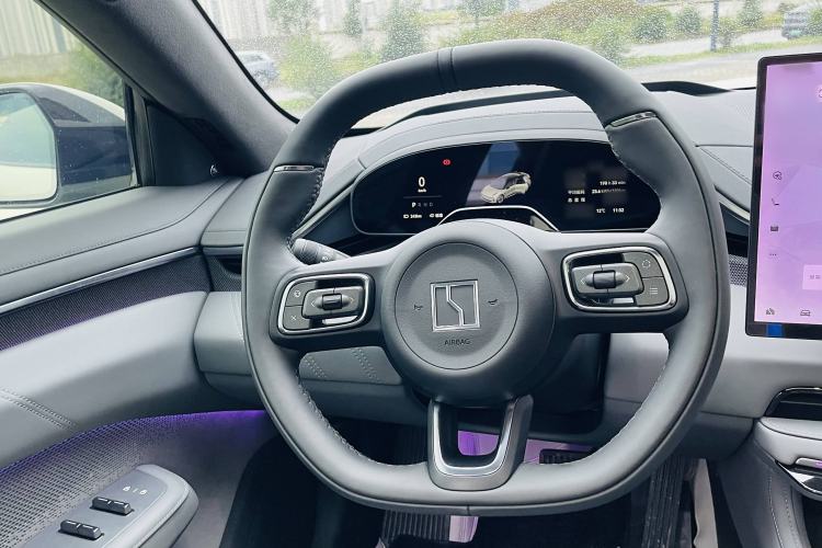 Used Zeekr 001 2025 YOU Edition 100 kWh All-Wheel Drive
