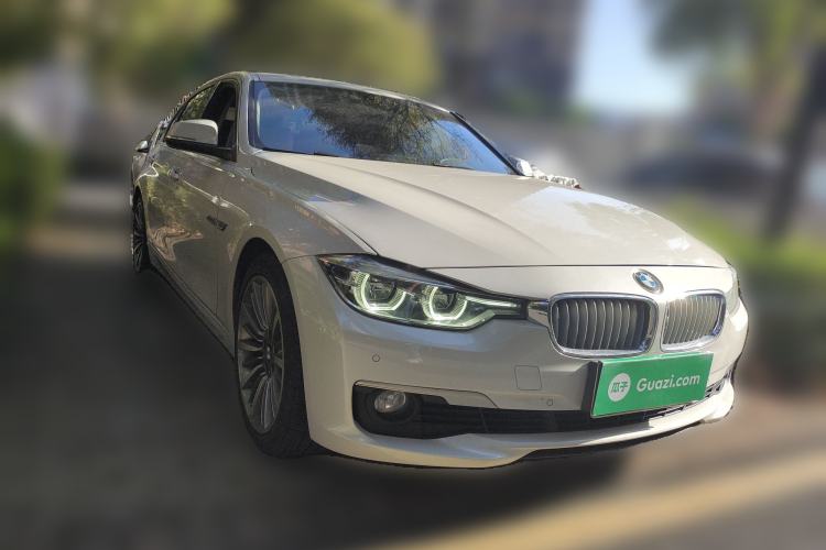 Used BMW 3 Series 2019 320Li Fashion Model Front Right 45 Deg