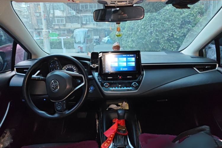 Used Toyota Corolla 2021 Dual-Motor 1.8L E-CVT Elite Edition
