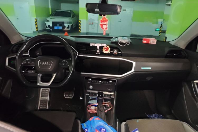 Used Audi Q3 2021 40 TFSI Fashion Dynamic Model