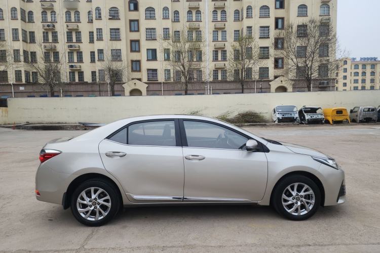 Used Toyota Corolla 2017 Revised Version 1.2T S-CVT GL-i Leather Edition
