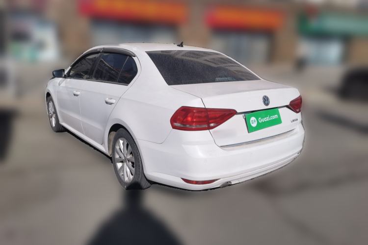 Used Volkswagen Lavida 2017 1.6L Automatic Comfort Edition
