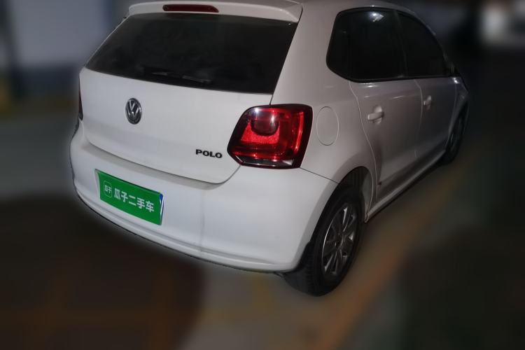 Used Volkswagen Polo 2013 1.4L Manual Fashion Edition Rear Right 45 Deg