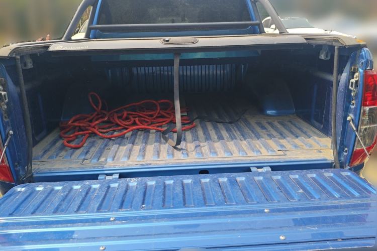 Used Dongfeng Ruichi 6 2019 2.4L Manual Two-Wheel Drive Gasoline Standard Version 2TZD Trunk