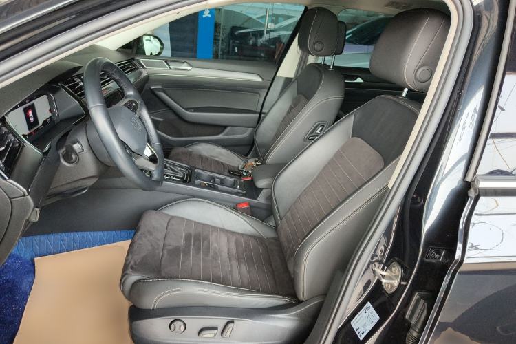 Used Volkswagen Magotan 2020 330TSI DSG Luxury Edition Left Front Seat