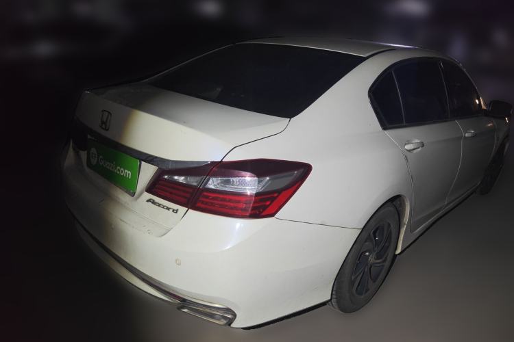 Used Honda Accord 2016 2.0L Elite Edition Rear Right 45 Deg