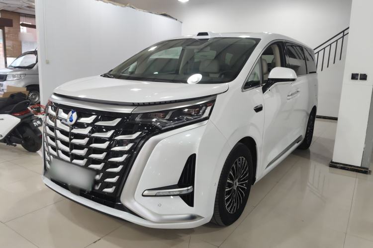 Used Denza D9 2025 DM-i Intelligent Drive 1020 Four-Wheel Drive Prestige Model