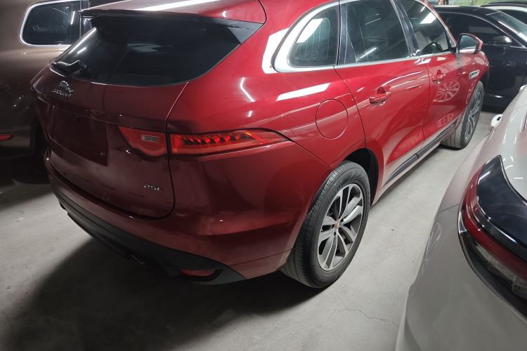 Used Jaguar F-PACE 2016 2.0T Two-Wheel-Drive R-Sport Sport Edition
