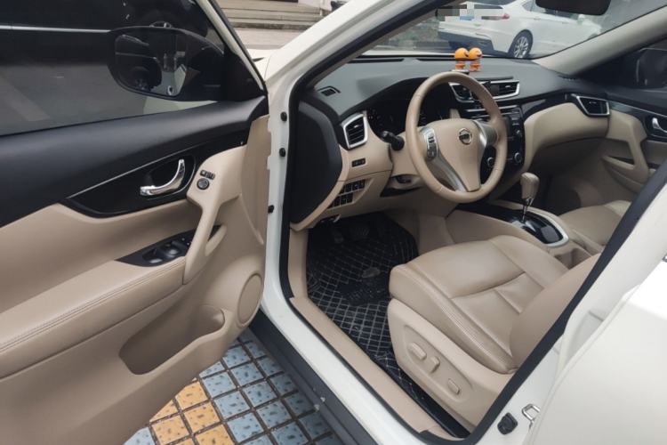 Used Nissan X-Trail 2014 2.5L CVT Luxury Edition 4WD