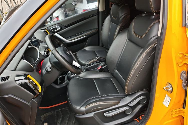 Used Dongfeng Aeolus AX4 2017 1.6L DCT Trendy Style
