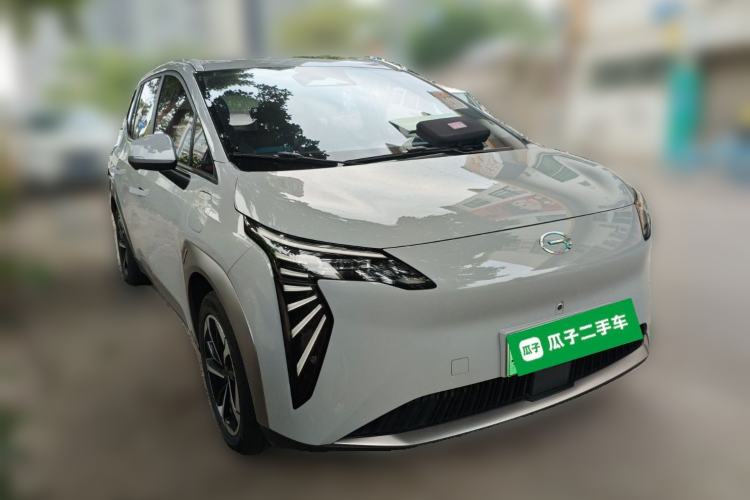 Used AION Y 2023 Younger Star Edition Front Right 45 Deg