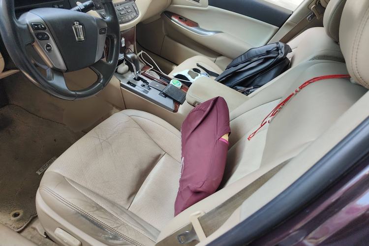 Used Toyota Crown 2012 2.5L Royal Leather Edition Left Front Seat