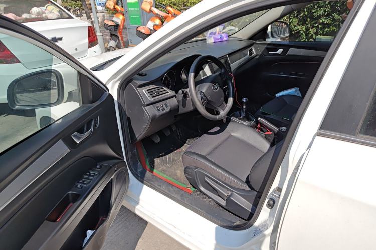 Used Bestune B30 2016 1.6L manual luxury version