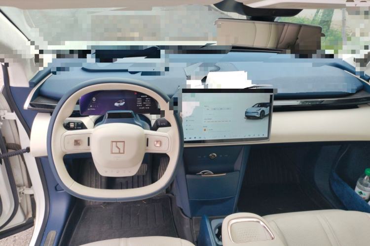 Used Zeekr X 2023 Rear-Drive YOU Edition 4 Seats Center Console