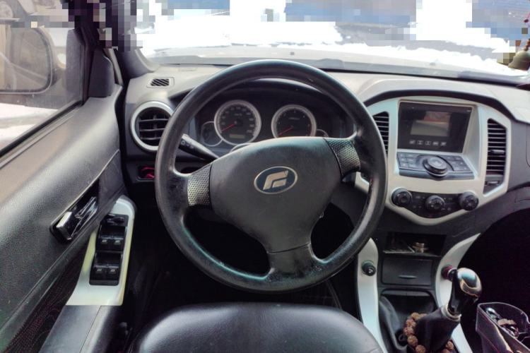 Used Foday Lion F16 2017 2.8T Diesel Two-Wheel-Drive Advanced Version China V Emission Standard Long Body 4B28V16 Steering Wheel