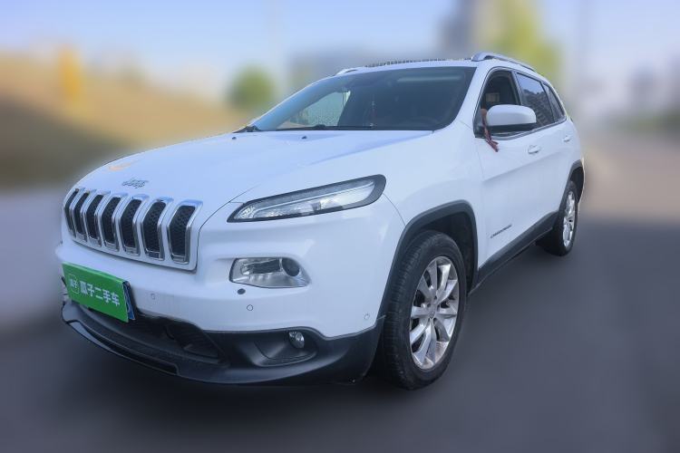 Used Jeep Cherokee 2014 2.4L Luxury Edition