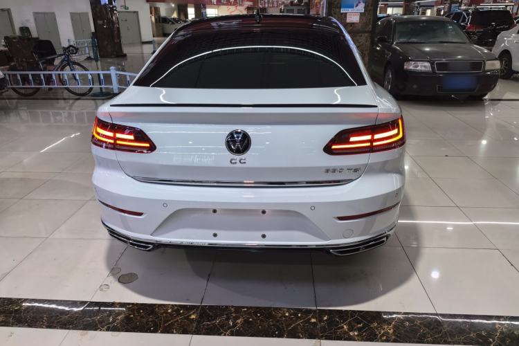 Used Volkswagen FAW-Volkswagen CC 2021 330TSI Ignite Edition Exterior 2