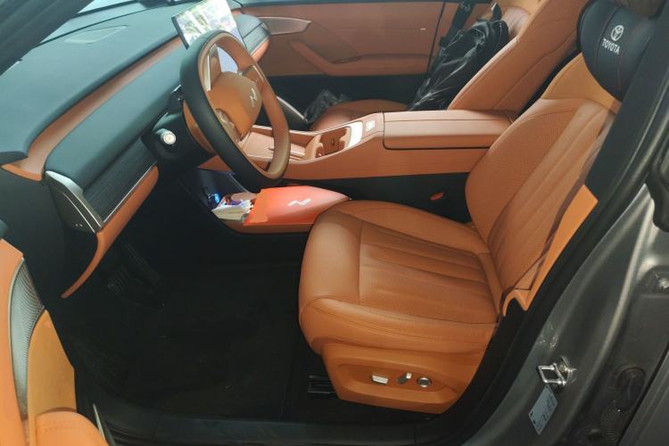 Used ONVO L60 2024 60 kWh Rear-Drive Version
