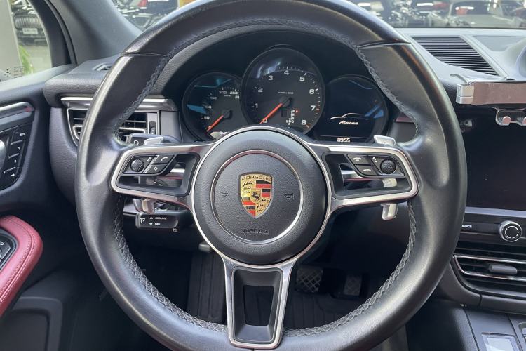 Used Porsche Macan 2018 Macan 2.0T
