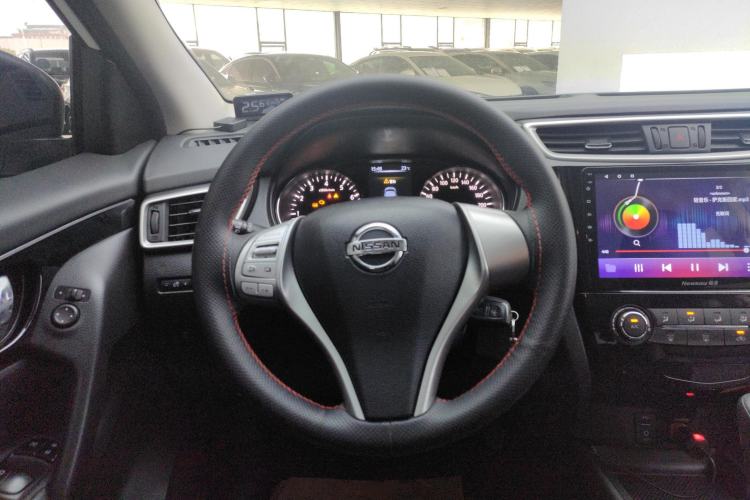 Used Nissan Qashqai 2016 2.0L CVT Elite Edition