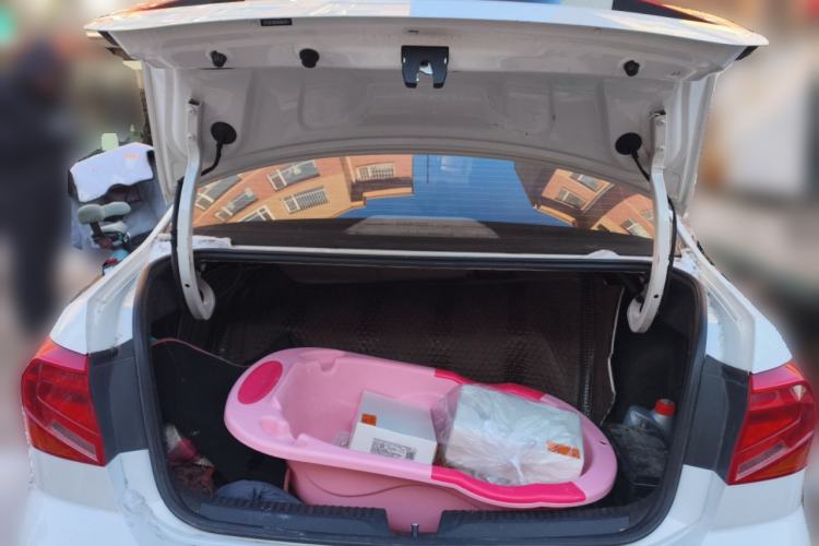 Used Volkswagen Jetta 2017 1.4L Manual Fashion Edition
