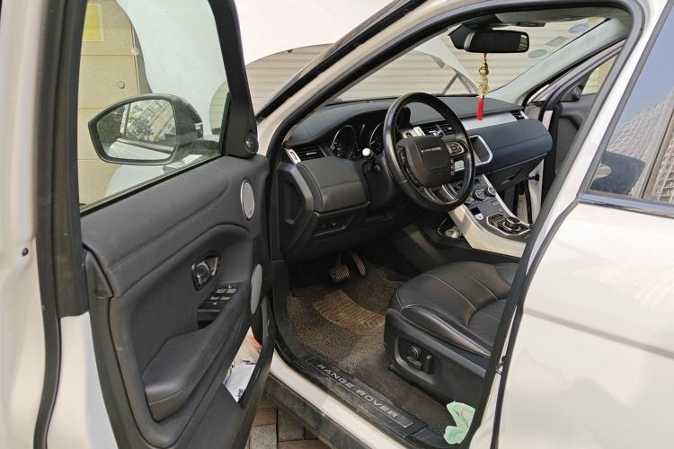 Used Land Rover Range Rover Evoque 2018 240 PS SE Smart Brilliance Edition