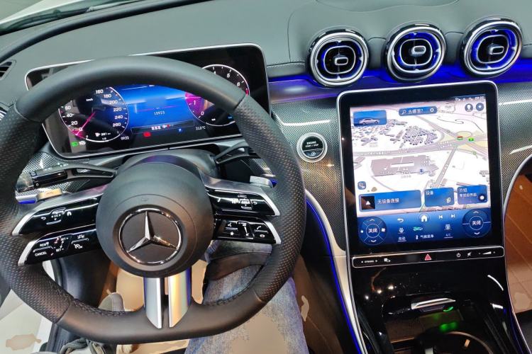 Used Mercedes-Benz C-Class 2024 Second Facelift C 260 L Starry Night Sport Edition Center Console