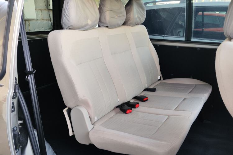 Used FORTHING Lingzhi 2023 M5 1.6L Practical Model 5 Seats
