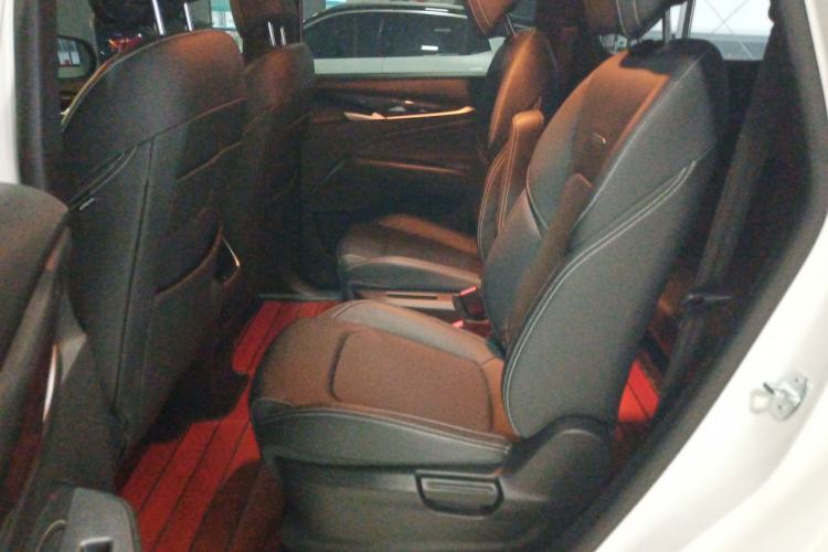 Used SAIC MAXUS G50 2022 1.5T Automatic Comfort Touring B