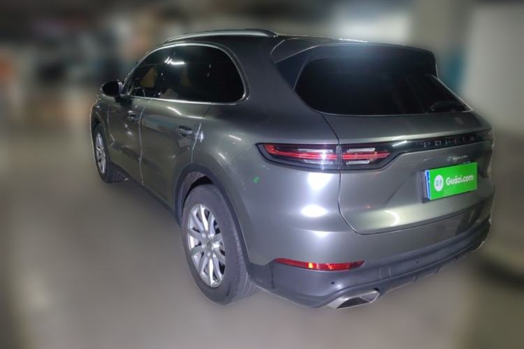 Used Porsche Cayenne 2019 Cayenne 3.0T Rear Left 45 Deg