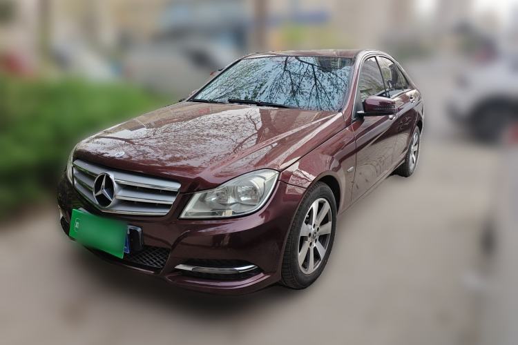 Used Mercedes-Benz C-Class 2011 C 180K Classic model