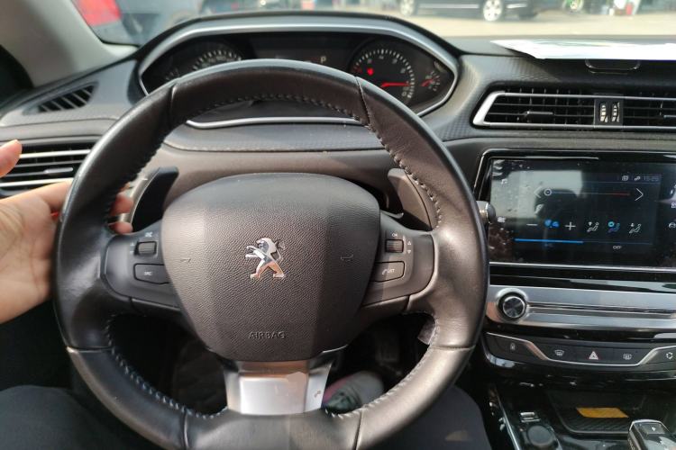 Used Peugeot 308 2019 230THP Automatic Luxury Edition China VI Standard
