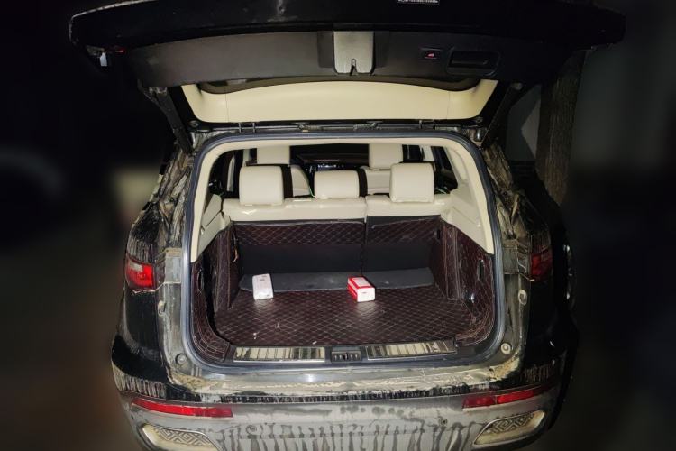 Used Zotye T700 2017 1.8T Dual-Clutch Prestige Model
