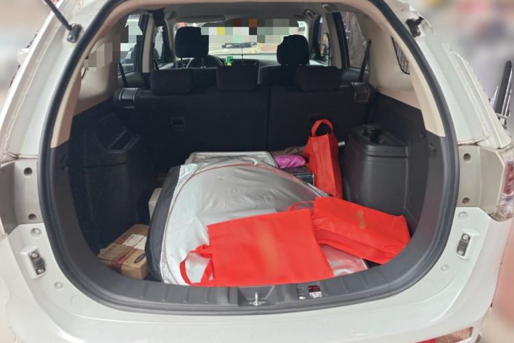 Used Mitsubishi Outlander 2013 2.0L Two-Wheel Drive Sport Navigation Version 5 Seats