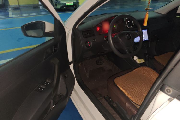 Used Volkswagen Santana 2018 1.5L Automatic Fashion Edition Driver Seat