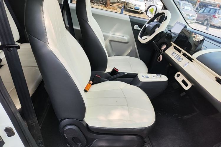 Used CHANGAN NEVO Lumin 2023 301km Honey Dew Edition