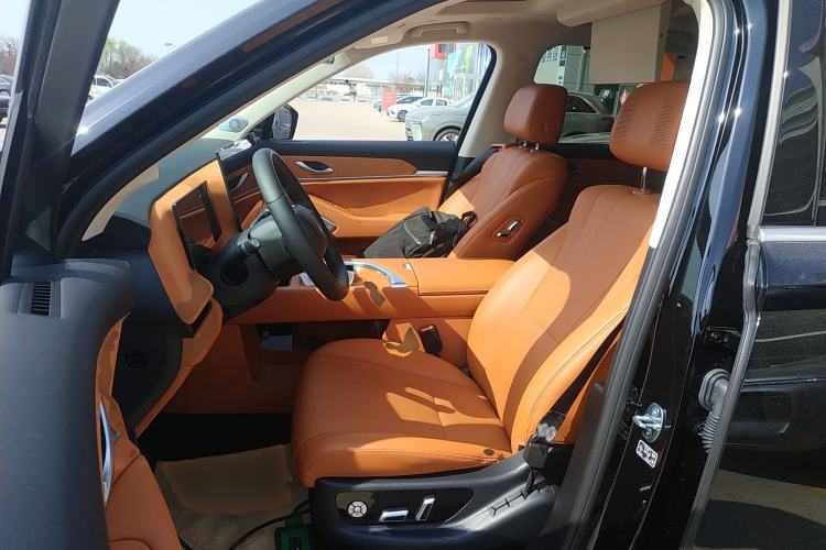 Used Wey Lanshan 2025 Four-Wheel Drive Ultra