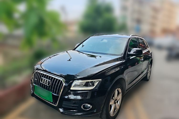 Used Audi Q5 2017 Plus 40 TFSI Technology Model