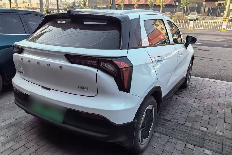 Used Geometry E Firefly 2024 301km Flowing Light