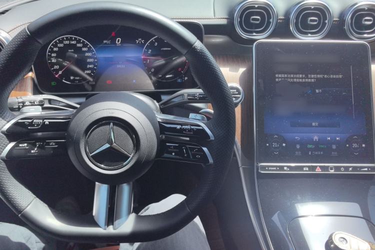 Used Mercedes-Benz GLC 2024 GLC 300 L 4MATIC Dynamic Edition 5-seater
