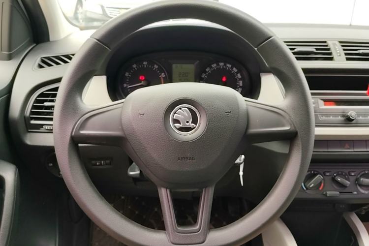 Used Skoda Fabia 2015 1.4L Manual Front-Wheel Drive Model

